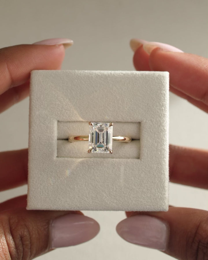 1.50CT-2.50CT Emerald Cut Moissanite Hidden Halo Diamond Engagement Ring