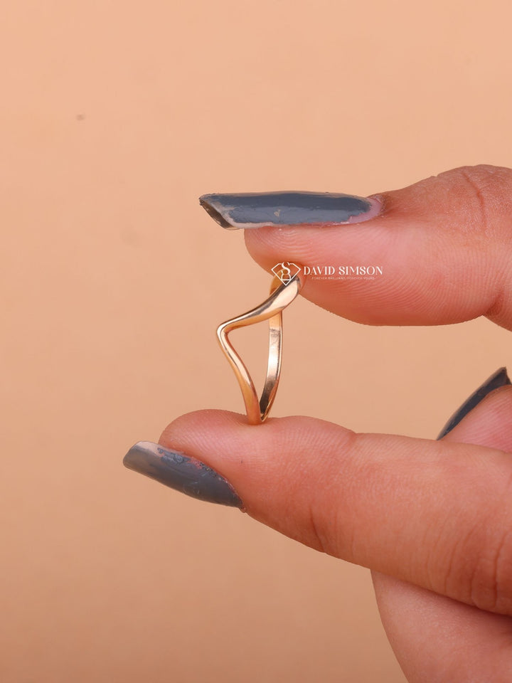 18K Solid Yellow Gold Curved Shape Stacking Wedding Band