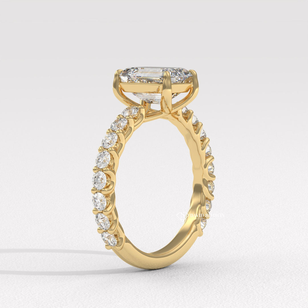 2CT-3CT Emerald Moissanite Diamond Unique Pave Engagement Ring