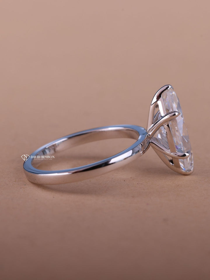 1.0CT-2.0CT Marquise Cut Moissanite Diamond Solitaire Engagement Ring