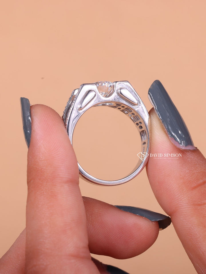 Round Cut Moissanite Diamond Vintage Pave Men's Wedding Ring