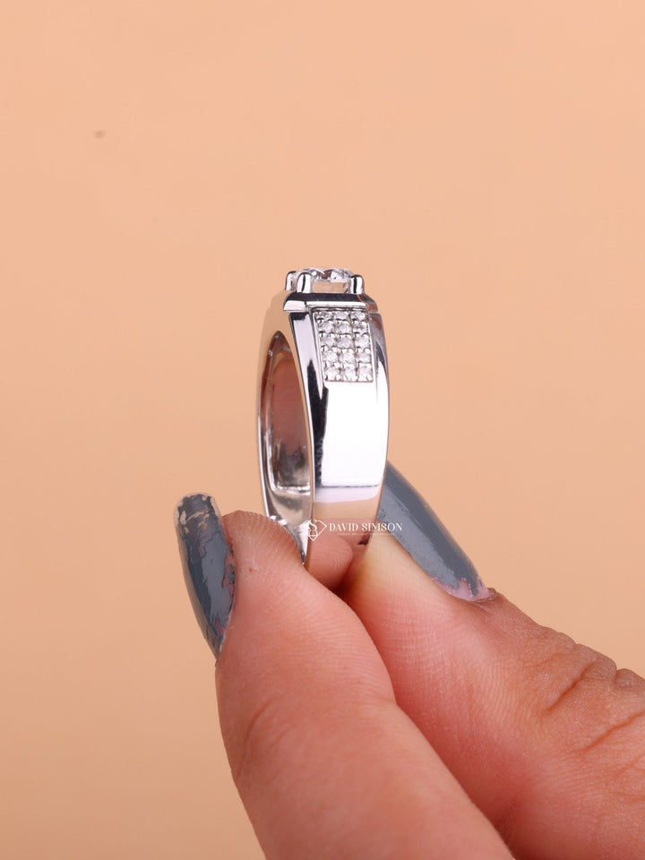 Round Cut Moissanite Diamond Pave Men's Wedding Ring