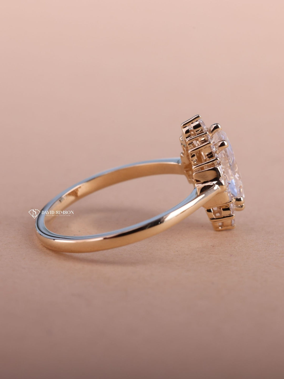 1.0CT-2.0CT Marquise Cut Moissanite Diamond Cluster Engagement Ring