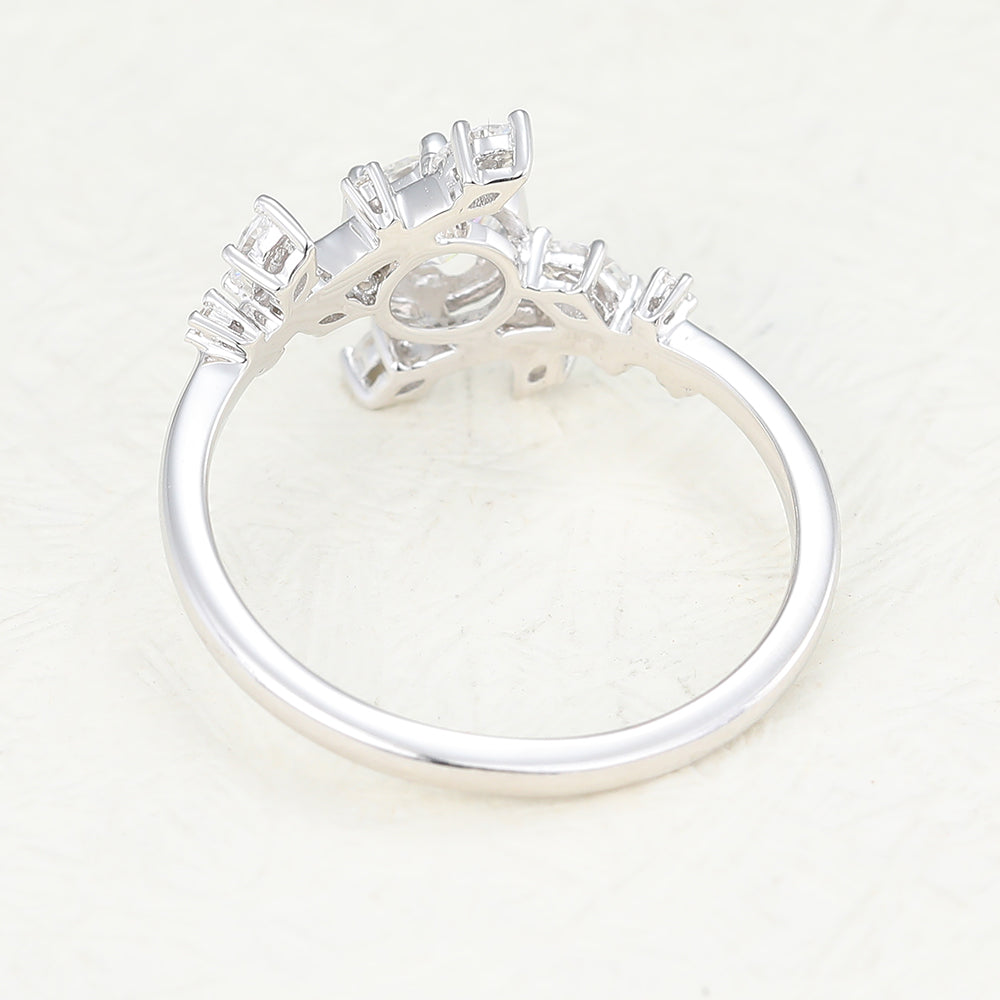 round-shaped-moissanite-art-deco-engagement-ring