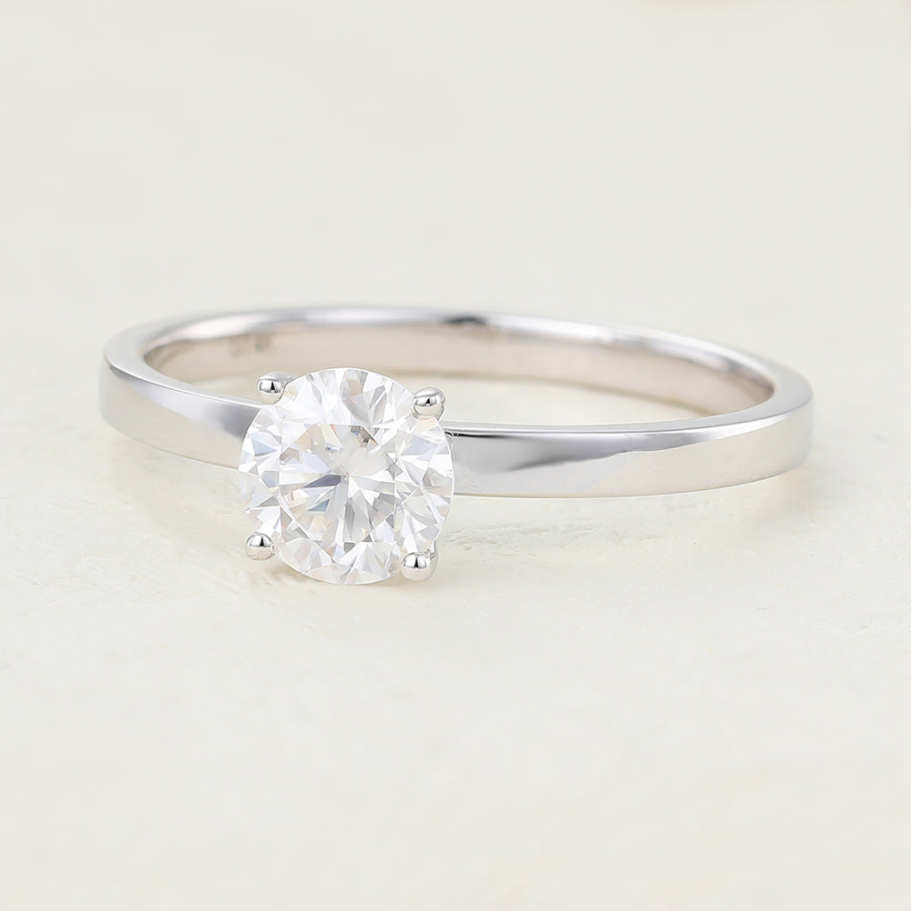 0-88-ct-round-shaped-moissanite-solitaire-engagement-ring-4