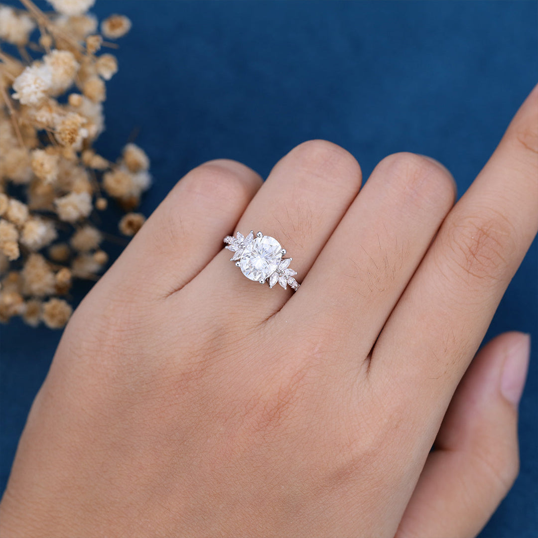 oval-shaped-moissanite-cluster-engagement-ring-4