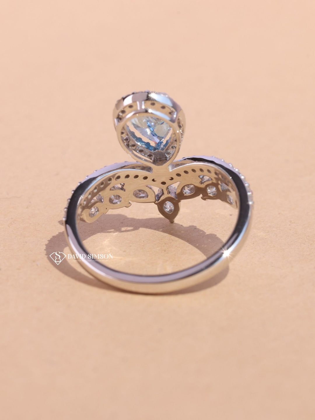 1.0CT-2.0CT Blue Pear Cut Diamond Chevron Engagement Ring