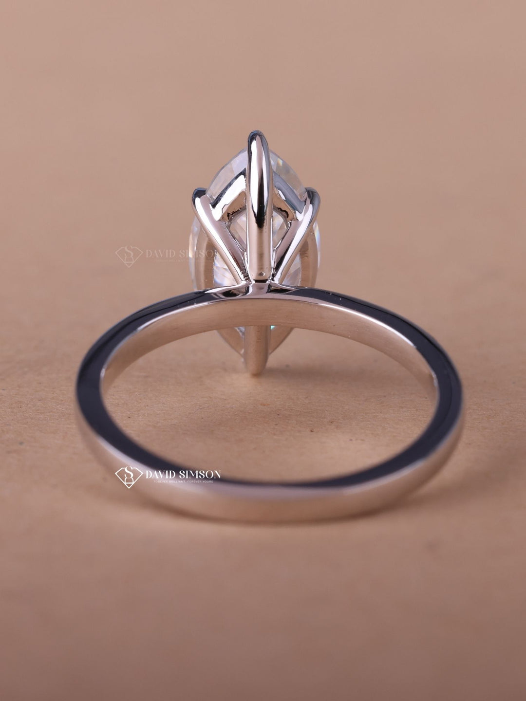 1.0CT-2.0CT Marquise Cut Moissanite Diamond Solitaire Engagement Ring