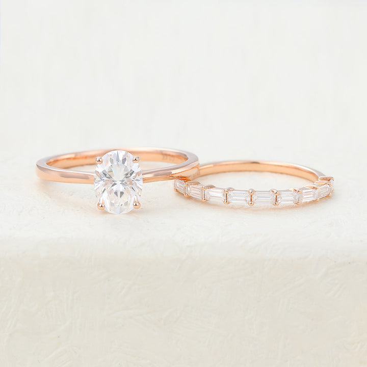 oval-moissanite-solitaire-bridal-ring-set