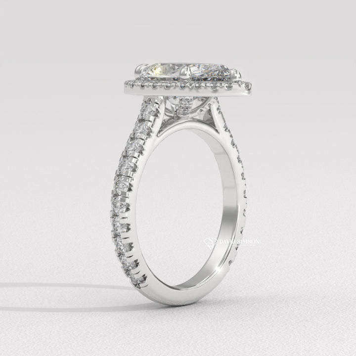 1.0CT-2.0CT Pear Moissanite Halo Diamond Engagement Ring