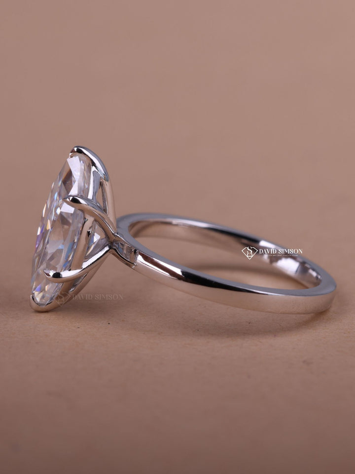 1.0CT-2.0CT Marquise Cut Moissanite Diamond Solitaire Engagement Ring