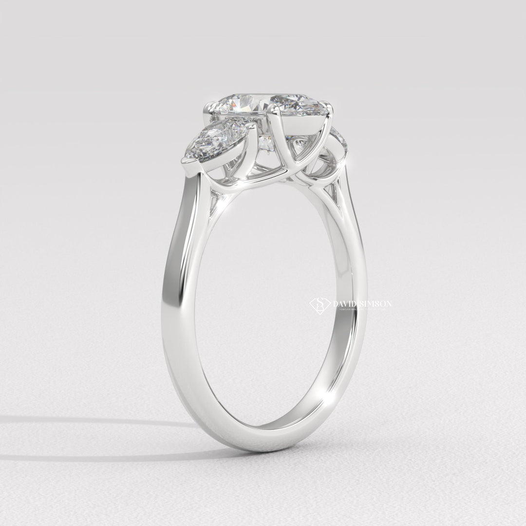 1.50CT-2.50CT Three Stone Oval Moissanite Diamond Engagement Ring