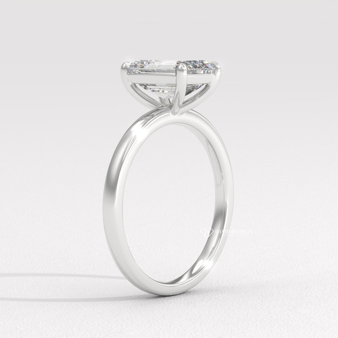 1.50CT-2.50CT Emerald Solitaire Moissanite Diamond Engagement Ring