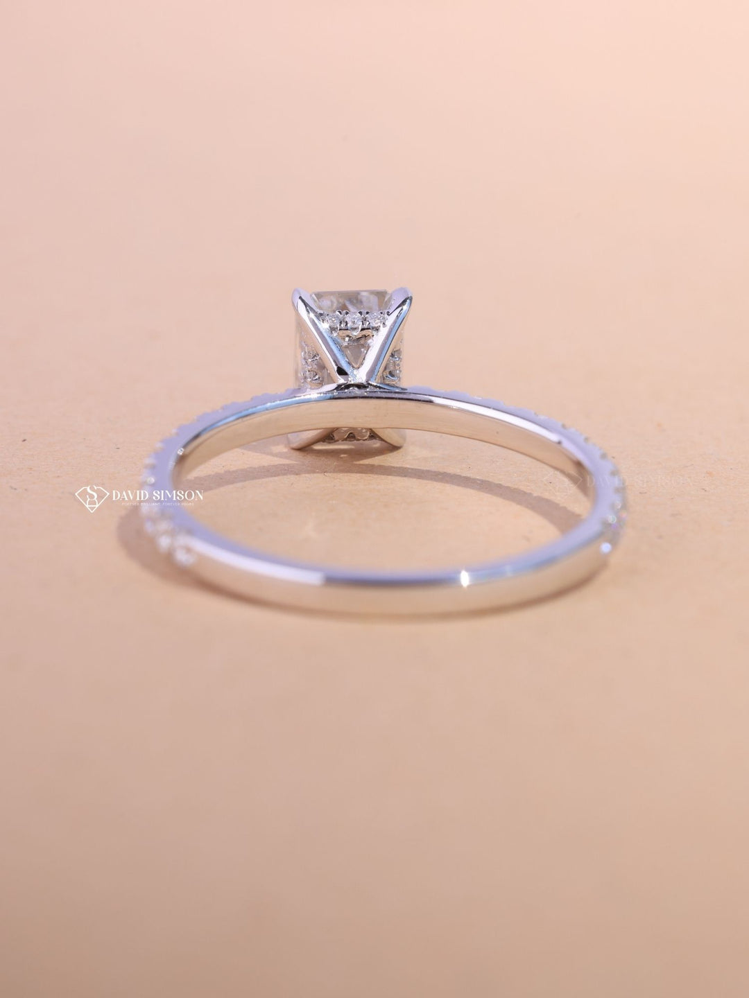 1.0CT-2.0CT Emerald Cut Moissanite Diamond Pave Engagement Ring