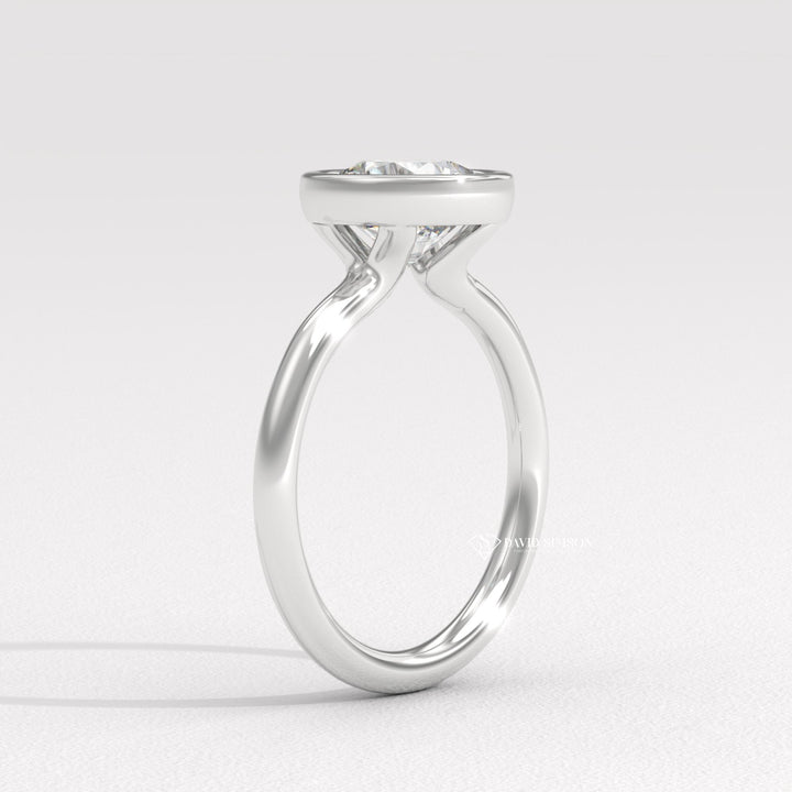 3.0CT-5.0CT Bezel Set Round Moissanite Diamond Engagement Ring