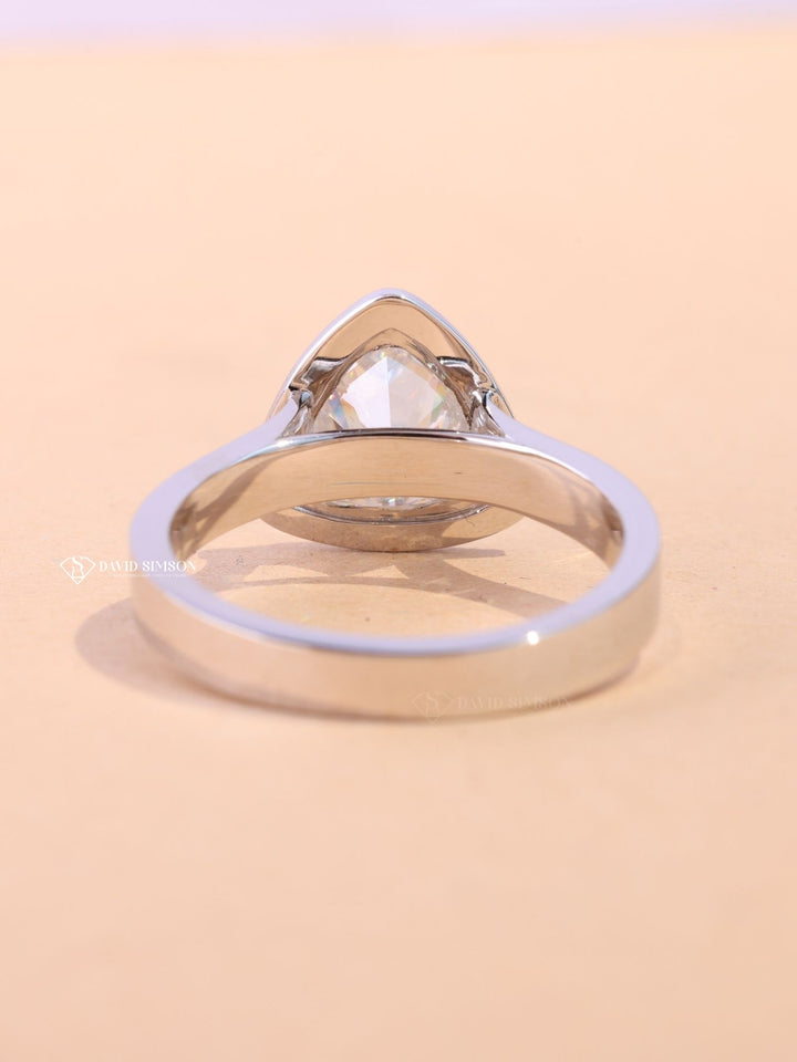 1.0CT-2.0CT Trillian Cut Moissanite Diamond Bezel Set Halo Engagement Ring