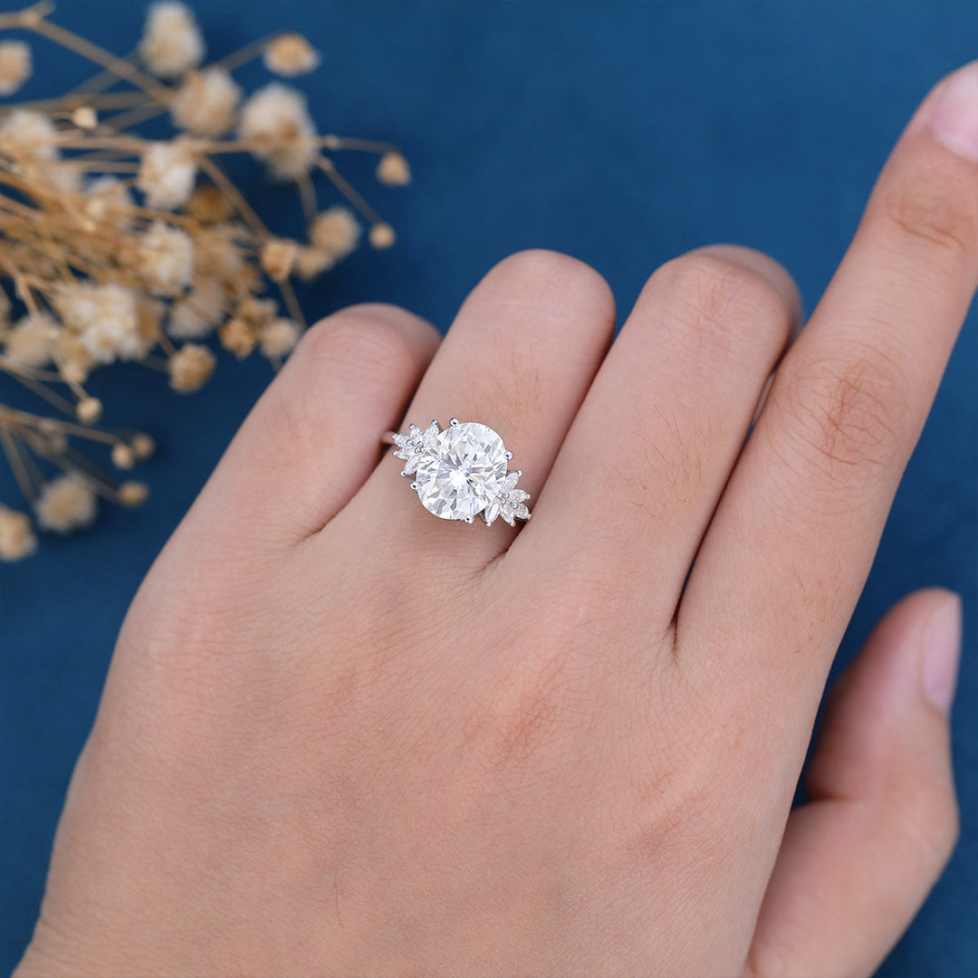 oval-shape-moissanite-cluster-engagement-ring