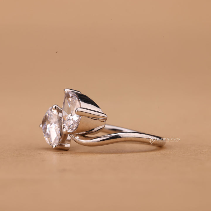 rossover Engagement Ring, Moissanite Promise Ring, Anniversary Gift for Her, Custom Moissanite Ring, 