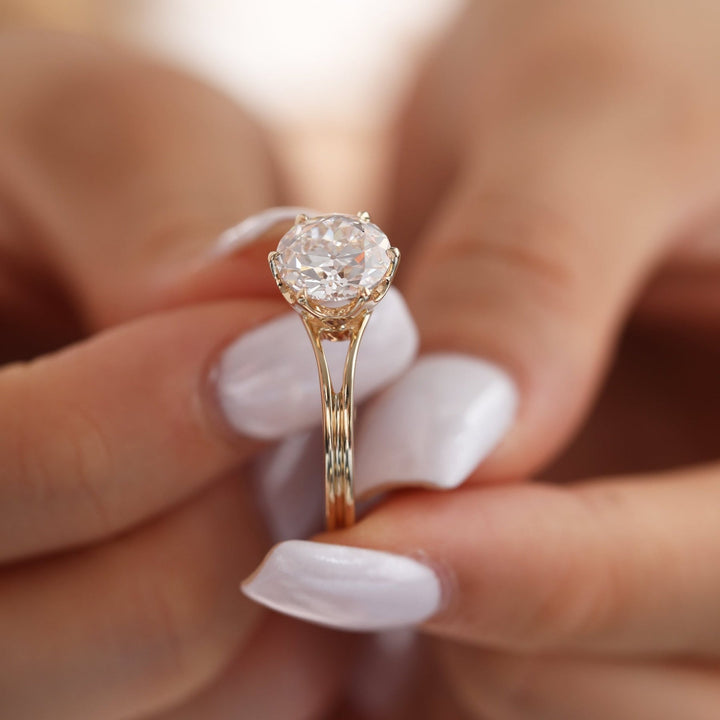 3 Carat OEC Diamond
Vintage Round Cut Diamond
Tulip Prong Setting
Antique Style Engagement Ring
Floral Inspired Solitaire
Old World Round Diamond
Petal Setting Ring
