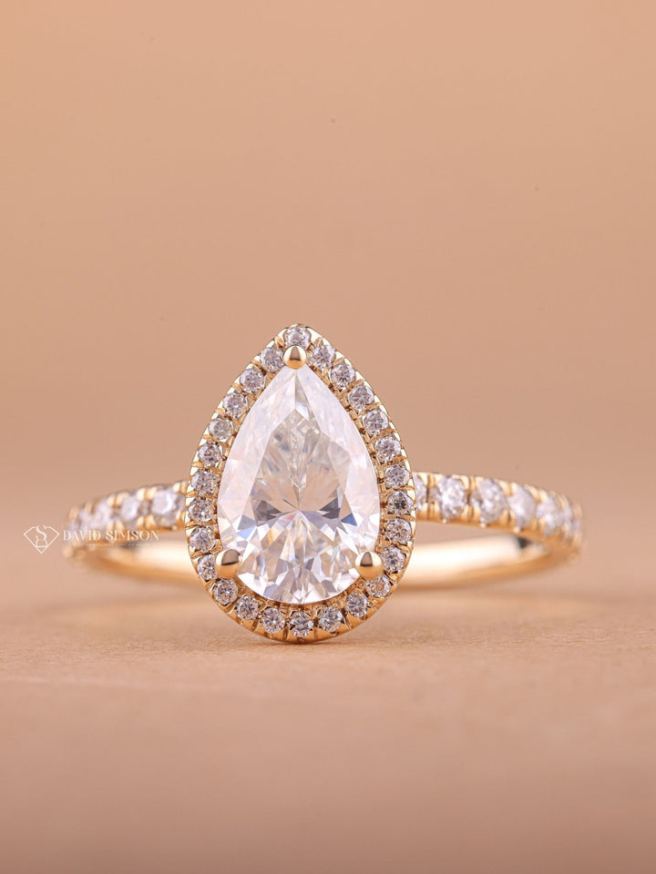 Victorian engagement ring, Edwardian engagement ring, Contemporary engagement ring, Nature-inspired engagement ring, Unique engagement ring, Custom engagement ring, Affordable engagement ring, Luxury engagement ring, 