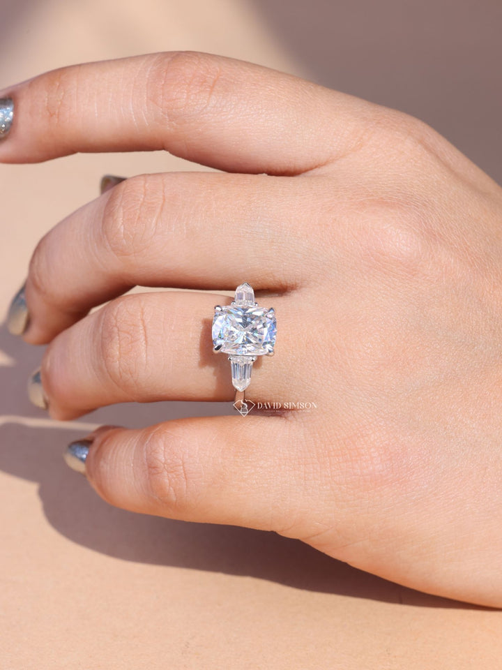 Cushion vintage engagement ring, Cushion classic engagement ring, Cushion modern engagement ring, Cushion three-stone engagement ring, Cushion side stone engagement ring, 