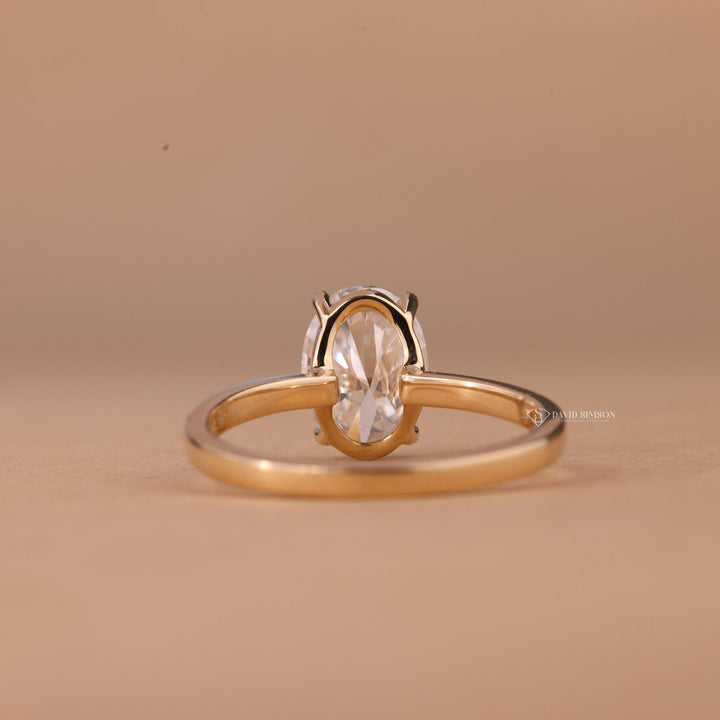 Ethical Moissanite Ring
Bridal Solitaire Oval
Sparkling Oval Moissanite
