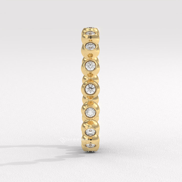 Bezel Set Wedding Band
Bubble Wedding Band
Dot Wedding Band
Bubble Moissanite Ring