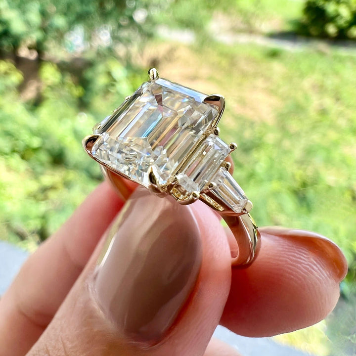 emerald-cut-3-stone-moissanite-engagement-ring