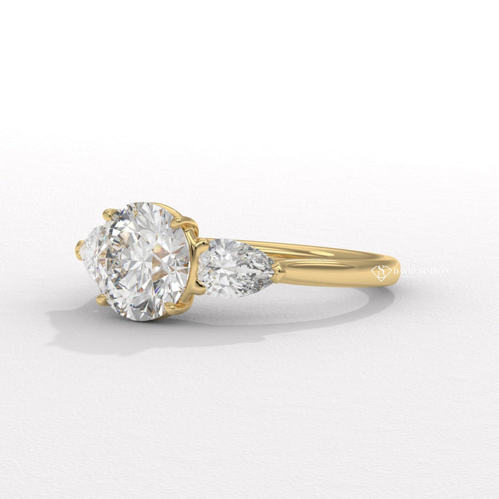 UniqueEngagementRing
CustomJewelry
HandmadeRing
DaintyRing