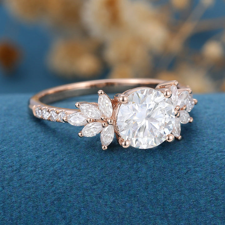 round-shaped-moissanite-cluster-engagement-ring-3