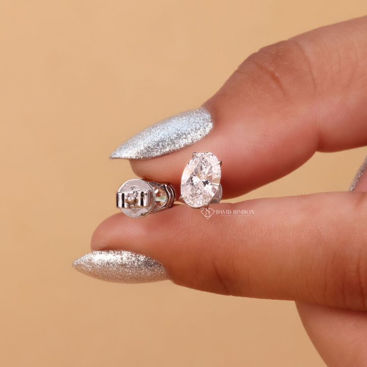  14k Gold Moissanite Studs, 18k Gold Moissanite Studs, White Gold Moissanite, Yellow Gold Oval Studs, Rose Gold Moissanite Earrings, Conflict Free Moissanite, Sustainable Jewelry, 