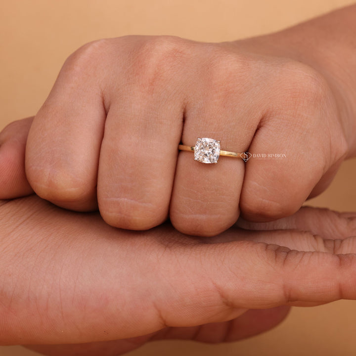 Moissanite Diamond Engagement Ring
Cushion Cut Diamond Simulant
Crushed Ice Cushion Moissanite
D Color VVS1 Moissanite Ring
