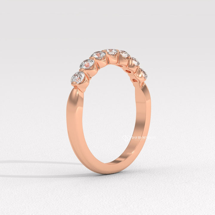 Round Cut Moissanite
Moissanite Wedding Band
Diamond Alternative
Lab Created Diamonds