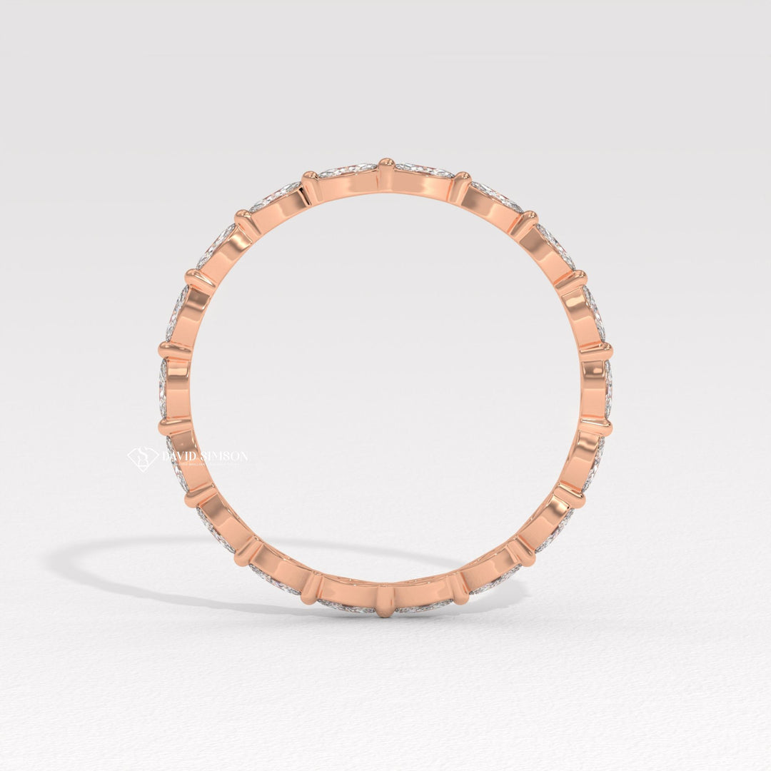 Modern Eternity Band
Diamond Alternative
VVS Moissanite
Colorless Moissanite
Lab Created Diamonds
