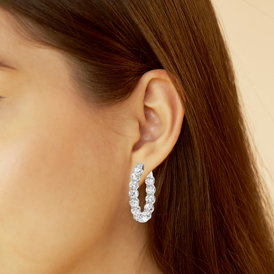 Round Cut FG-VS2 Lab Grown Diamond Hoop Earrings in Gold