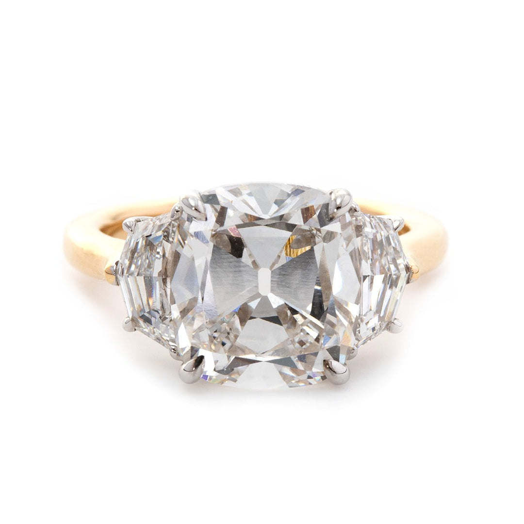 Old Mine Cut vs Cushion Cut24. Quiet Luxury Engagement Ring25. Elongated Cushion Three Stone Gold