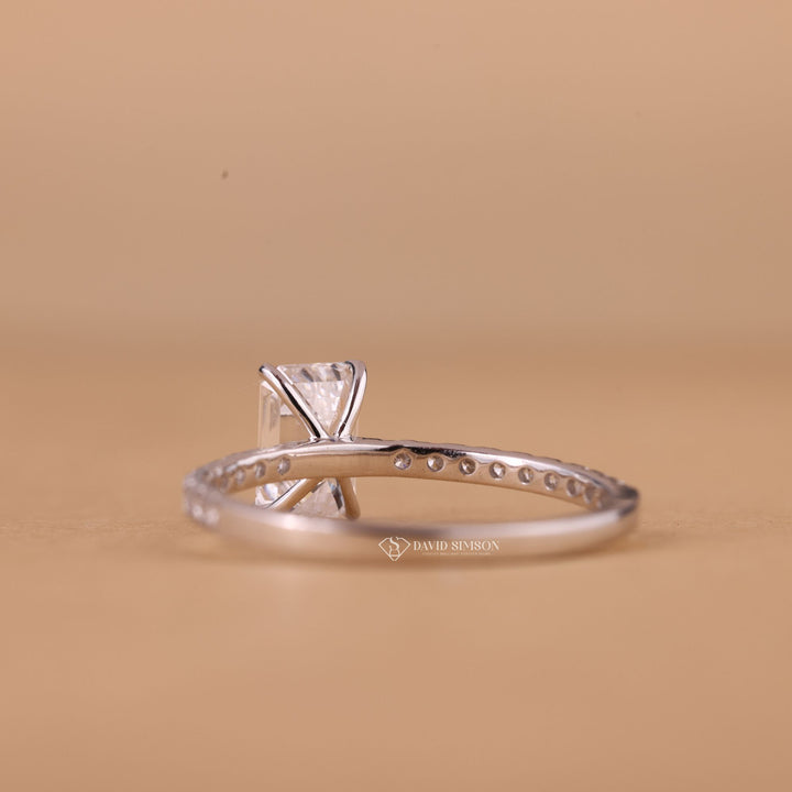 14K Gold Emerald Moissanite
Ethical Engagement Ring
Emerald Shaped Wedding Ring
Hidden Halo Emerald Moissanite
