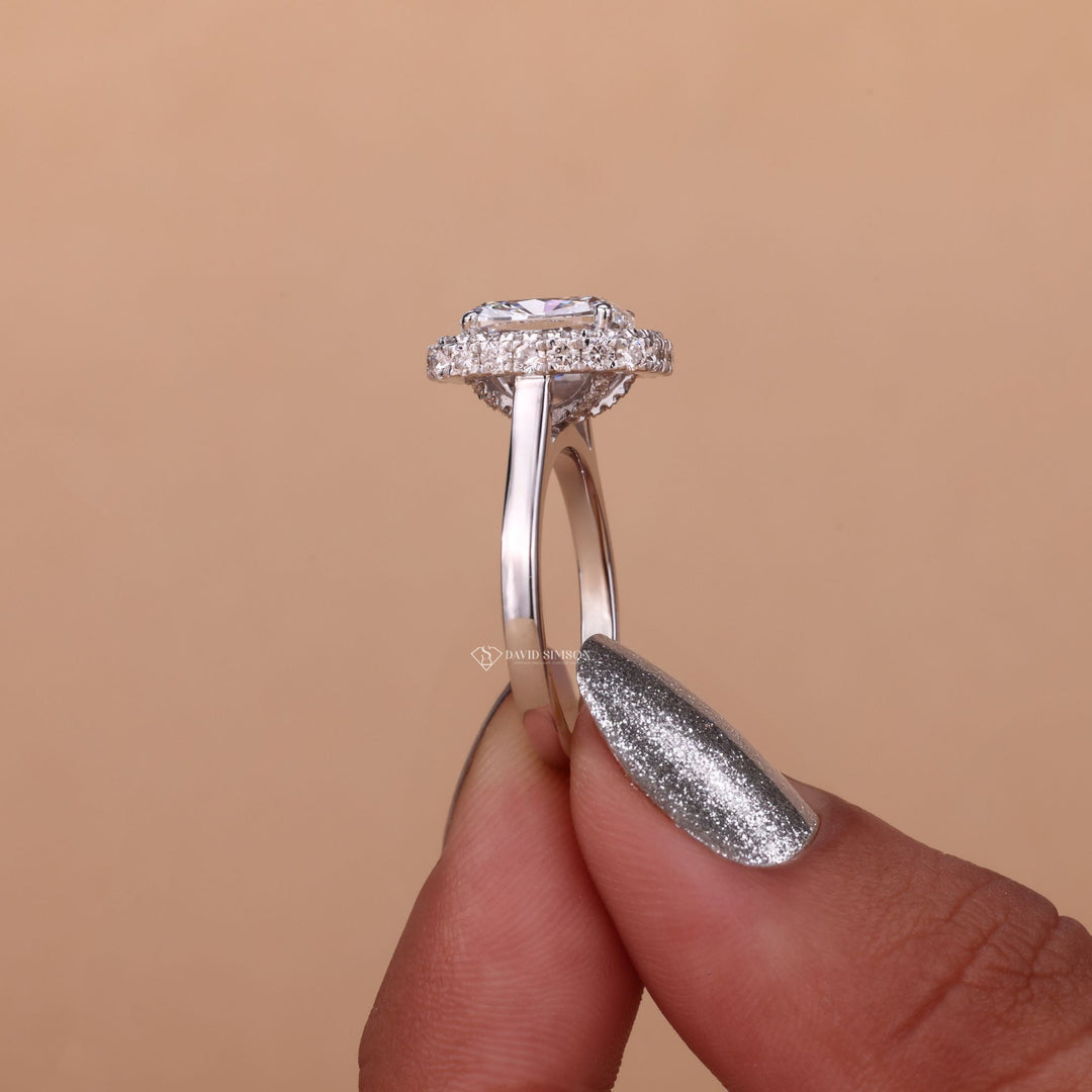 Luxury Moissanite Ring
Affordable Luxury Ring
Ethical Engagement Ring
