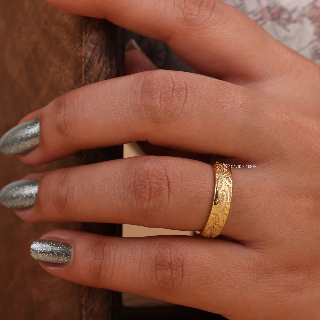 18K Yellow Gold Band
18K Rose Gold Band
18K White Gold Band
Custom Engraved Ring
Polished Gold Band
