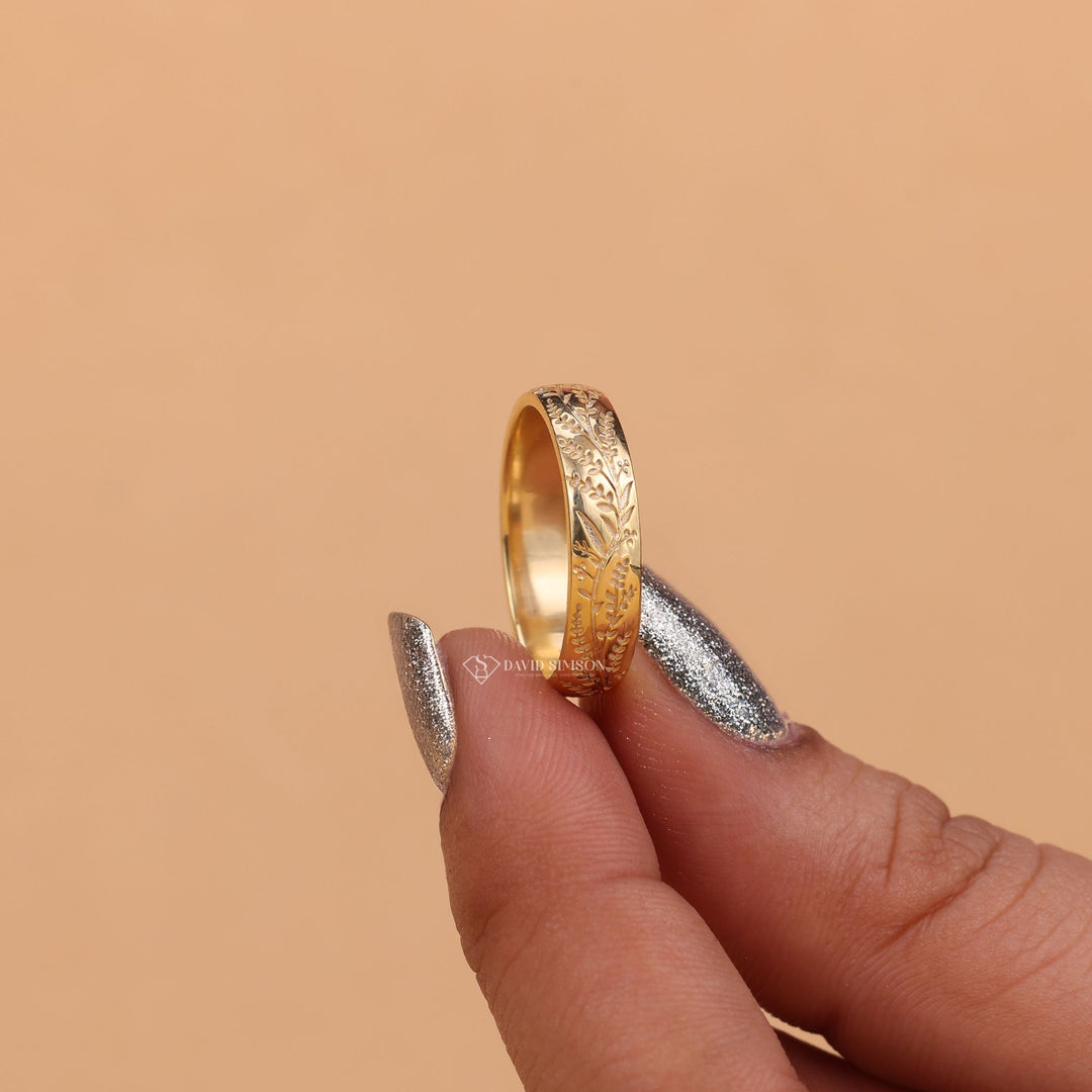 3mm Gold Wedding Band
Sustainable Gold Ring
Ethical 18K Gold Band
Handcrafted Gold Ring
Essential Gold Band
