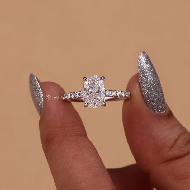 Cushion Cut Moissanite
Hidden Halo Ring
1.50CT Moissanite

