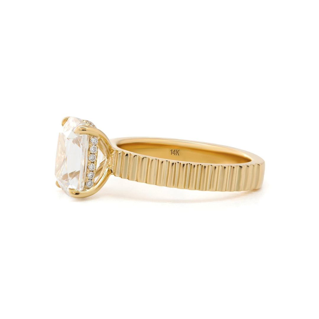 Handcrafted Pave Ring
Elongated Cushion Bridal
Unique Engagement Ring
Statement Pave Ring
Old European Cut Style
