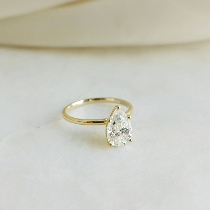 1-36-ct-pear-shaped-moissanite-solitaire-engagement-ring