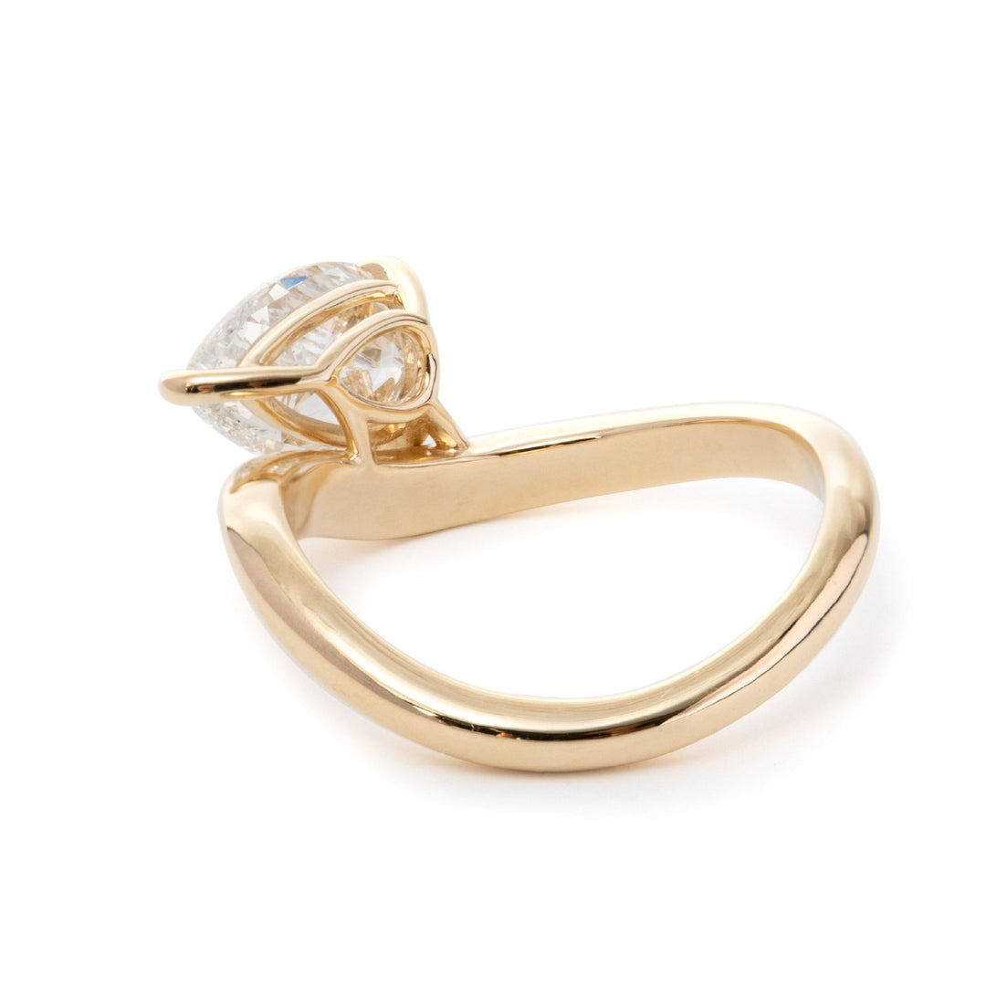 Modern Pear Cut Ring2.5CT Lab Diamond RingUnique Solitaire SettingMinimalist Pear EngagementSustainable Lab Diamond14K Gold East-West RingPlatinum Pear SolitaireEthical Diamond JewelryIGI Certified Lab DiamondTeardrop Diamond RingAlternative Engagement Ring