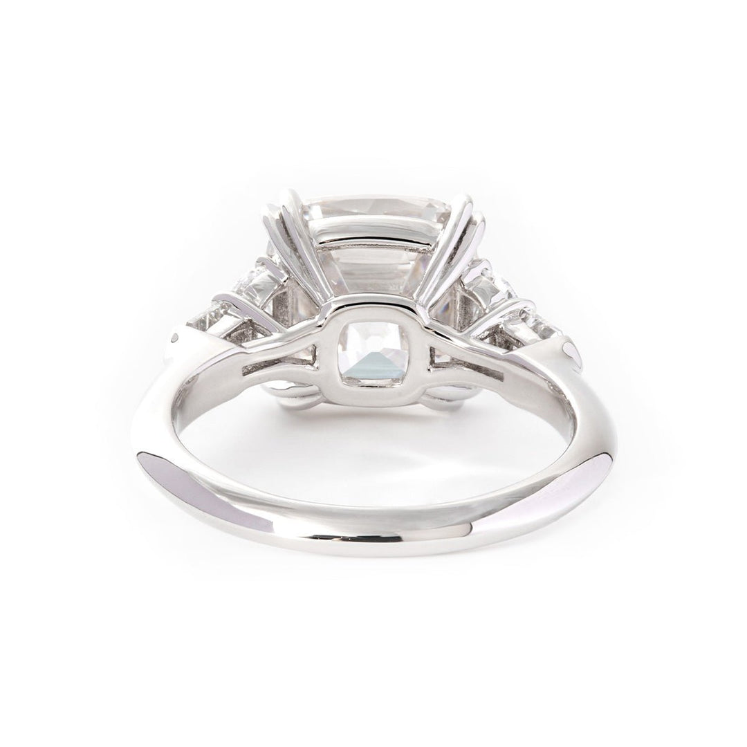 Gold Cushion Ring
Platinum Cluster Ring
Statement Engagement Ring
Old European Style
Romantic Proposal Ring
