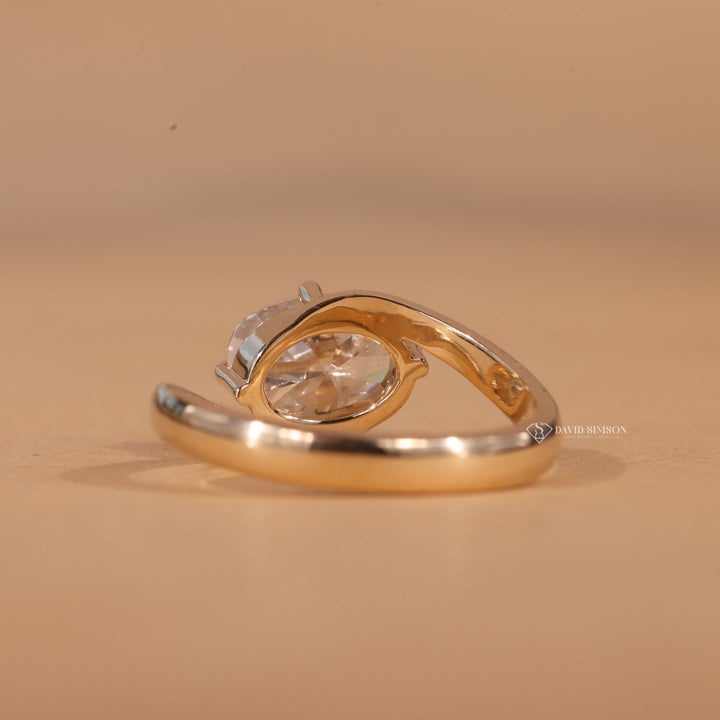 Promise Ring, Elegant Swirl Ring, Modern Engagement Ring, High Brilliance Ring, Wedding Set, Large Carat Moissanite, Twisted Shank Ring, Classic Oval Ring, Unique Wedding Ring,