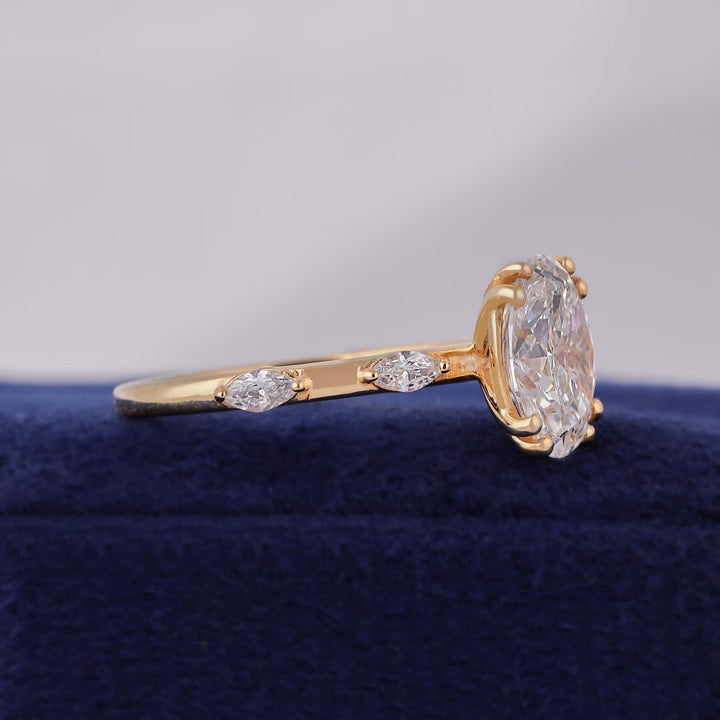 Moissanite Jewelry
Anniversary Gift
Proposal Ring
Dainty Moissanite
