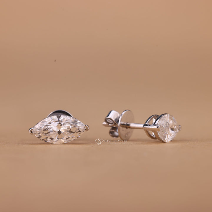 Marquise Diamond Alternative
Eco-Friendly Stud Earrings
Marquise Solitaire Studs

