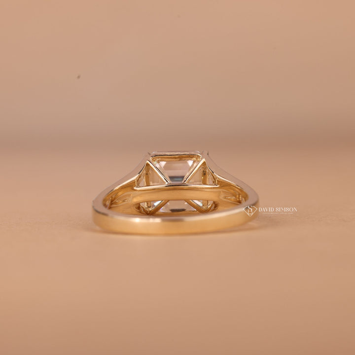 2.50CT-3.50CT Asscher Cut Moissanite Diamond Split Shank Engagement Ring