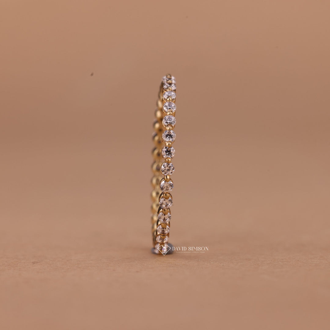 Round Cut Moissanite Diamond Floating Bubble Eternity Wedding Band